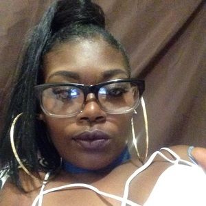 Meet your Posher, Tynisha